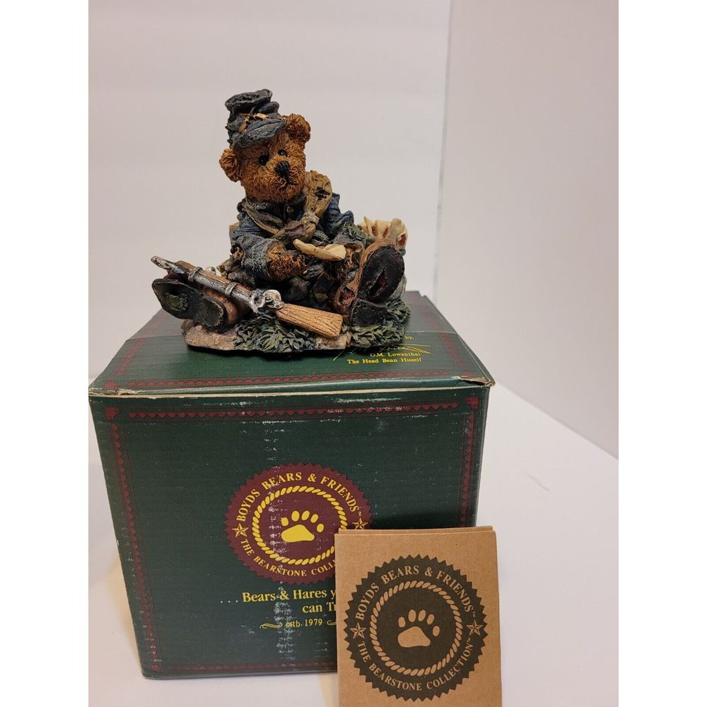 Boyds Bears‎ Figurines, Union Jack...Love letters, 4E/2141